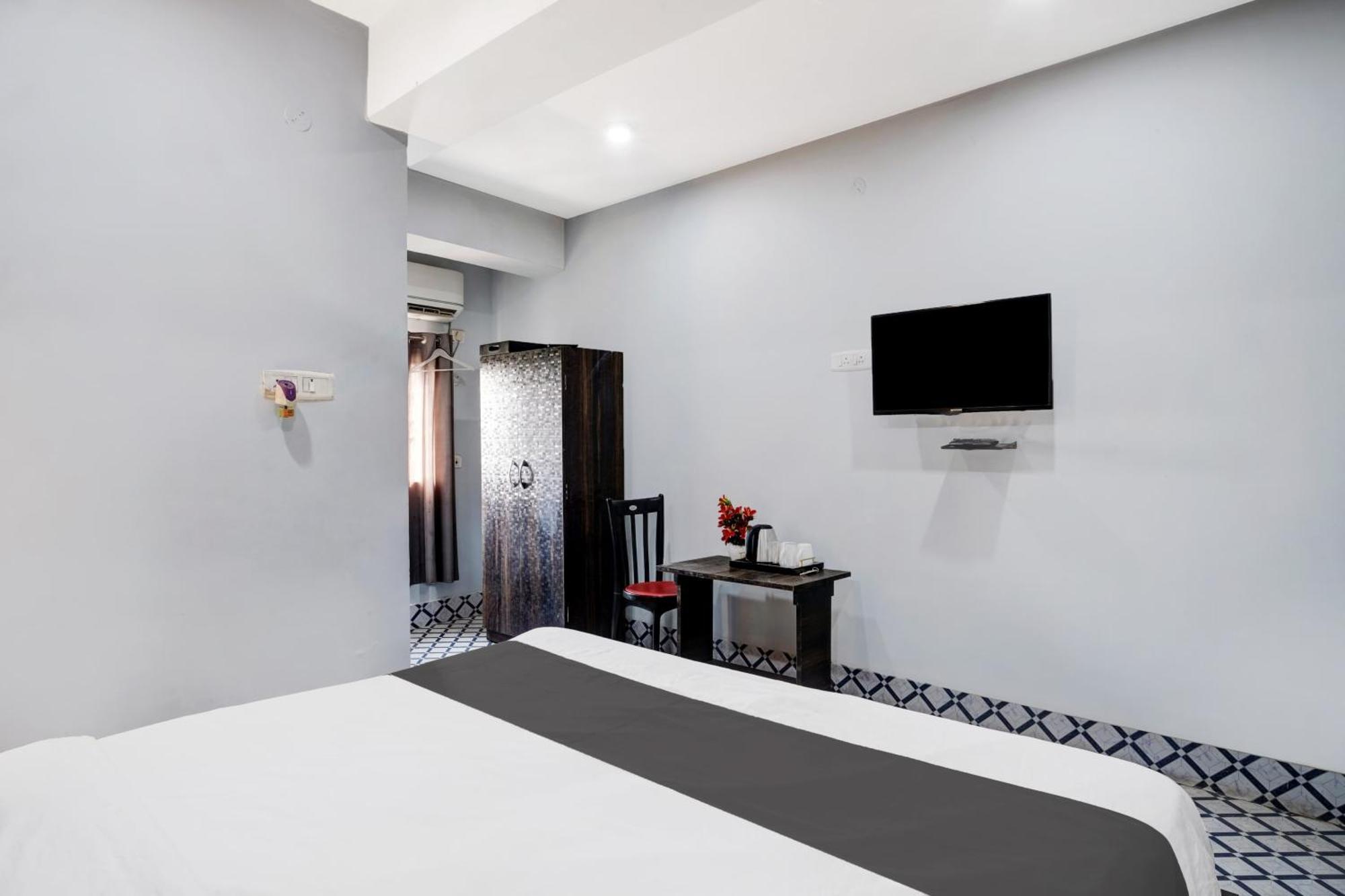 Super Hotel O Noonmati Guwahati Formerly Hotel Sundari Exteriör bild