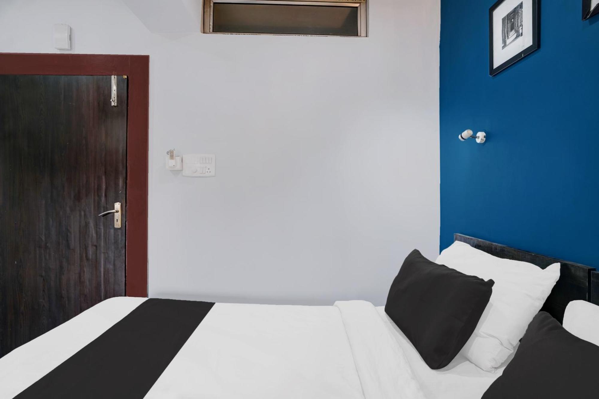 Super Hotel O Noonmati Guwahati Formerly Hotel Sundari Exteriör bild