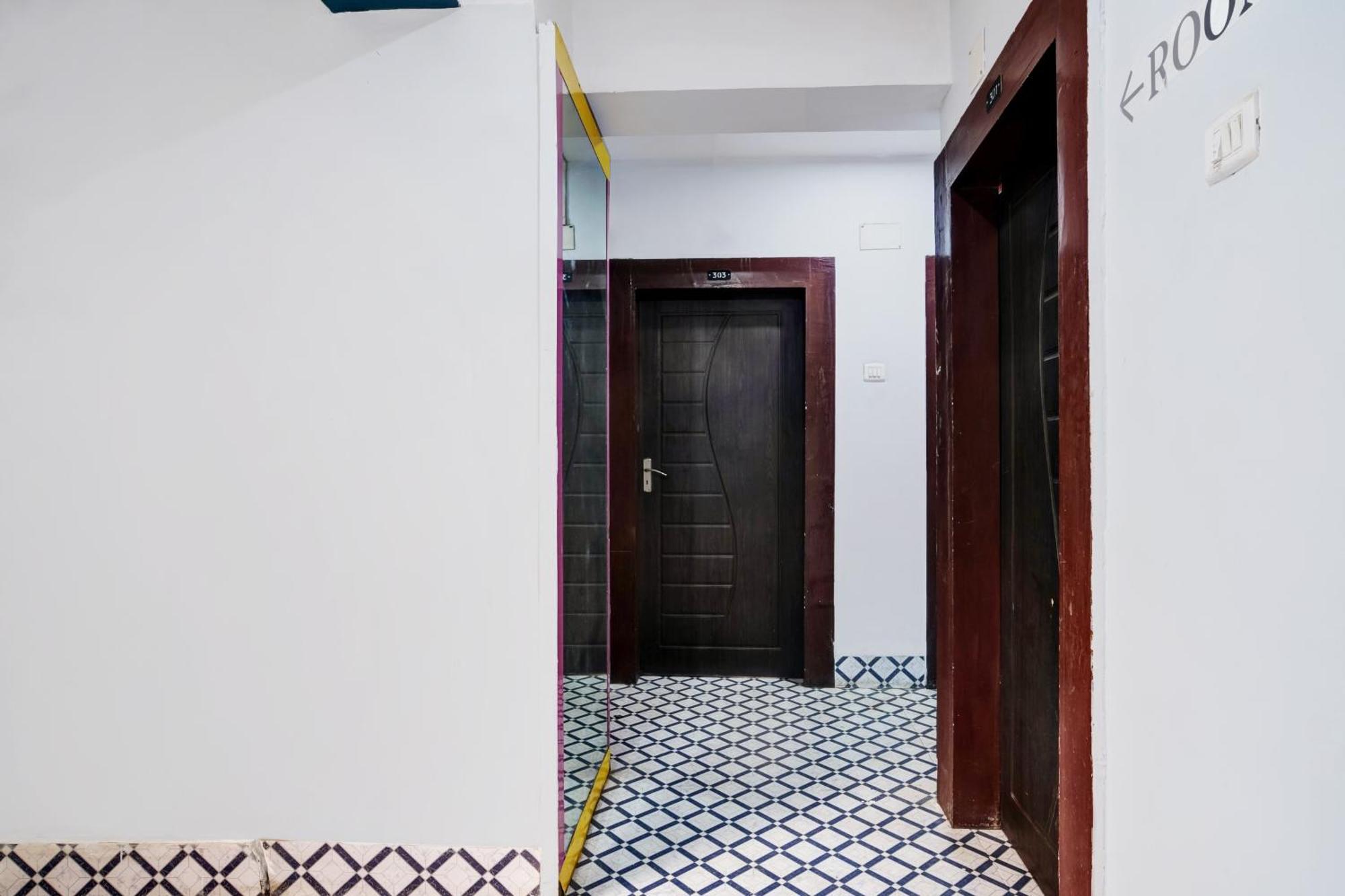 Super Hotel O Noonmati Guwahati Formerly Hotel Sundari Exteriör bild